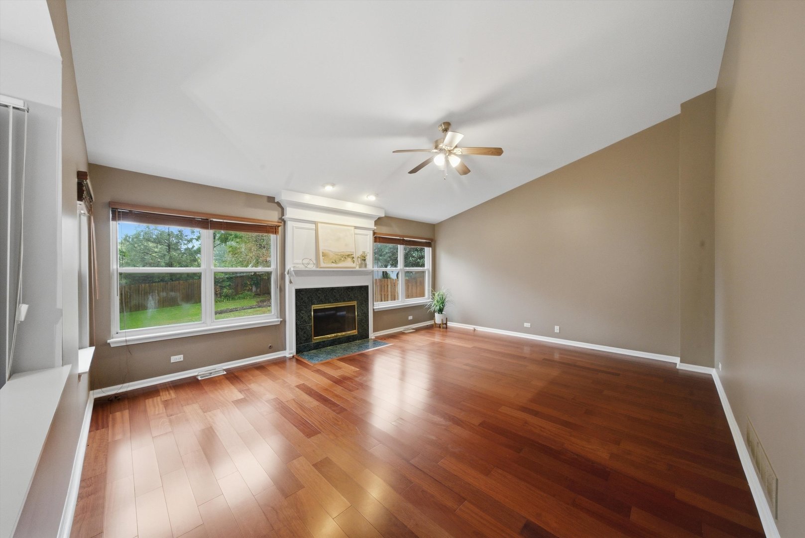 73 Fieldstone Drive Property Photo 4