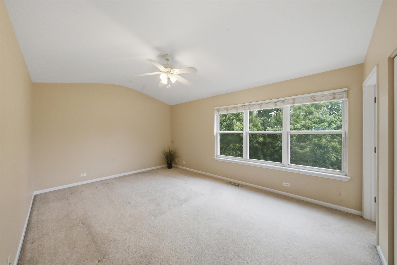 73 Fieldstone Drive Property Photo 14