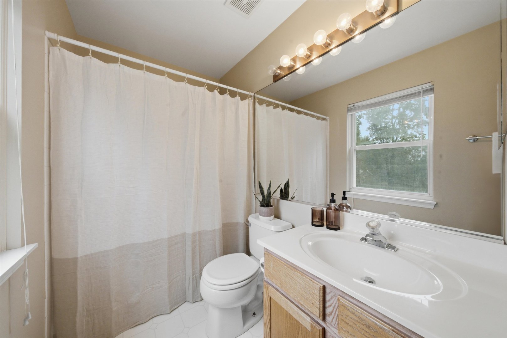 73 Fieldstone Drive Property Photo 16