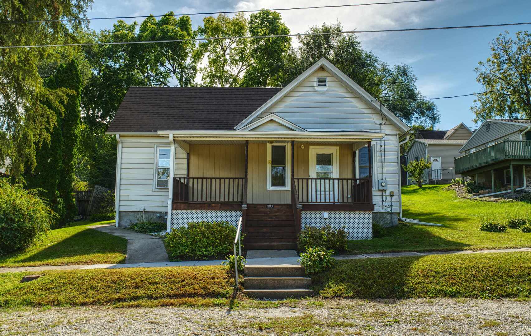 303 N Church Street Property Photo 1