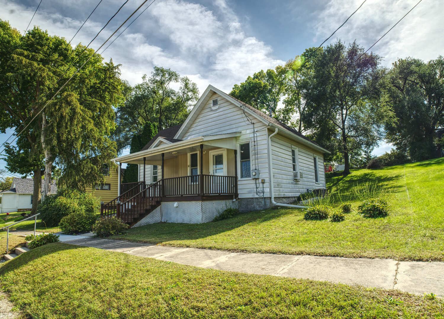303 N Church Street Property Photo 2