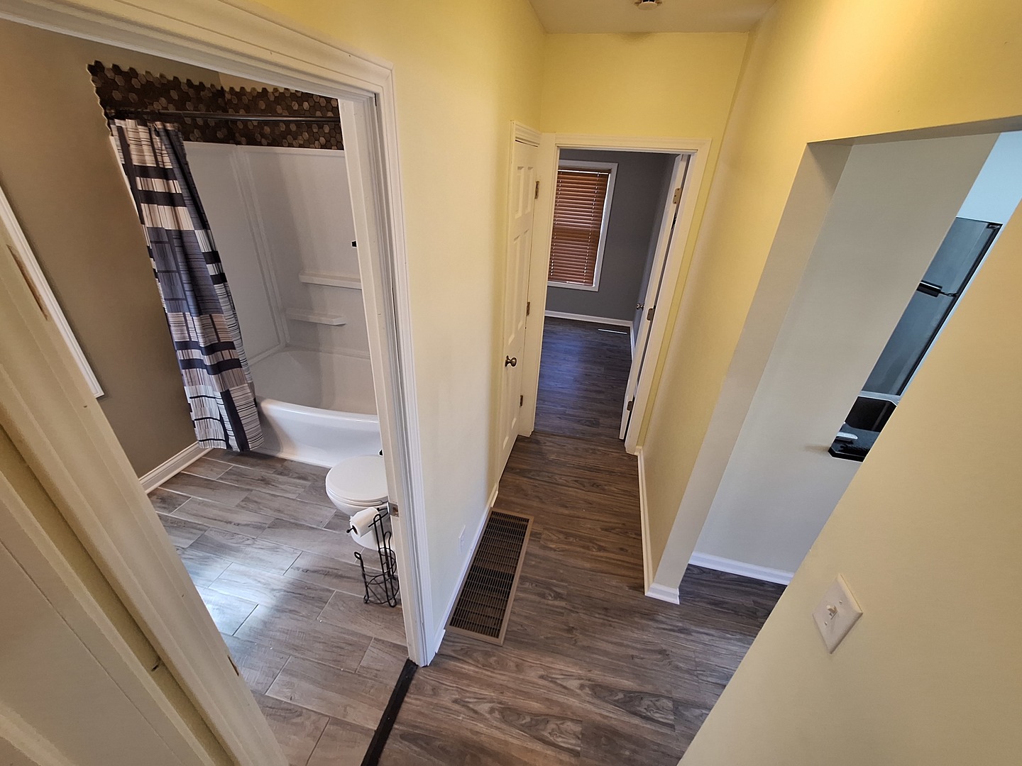 715 Catherine Street Property Photo 12