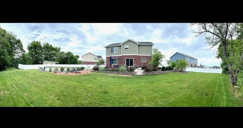880 N Somerset Court Property Photo 22