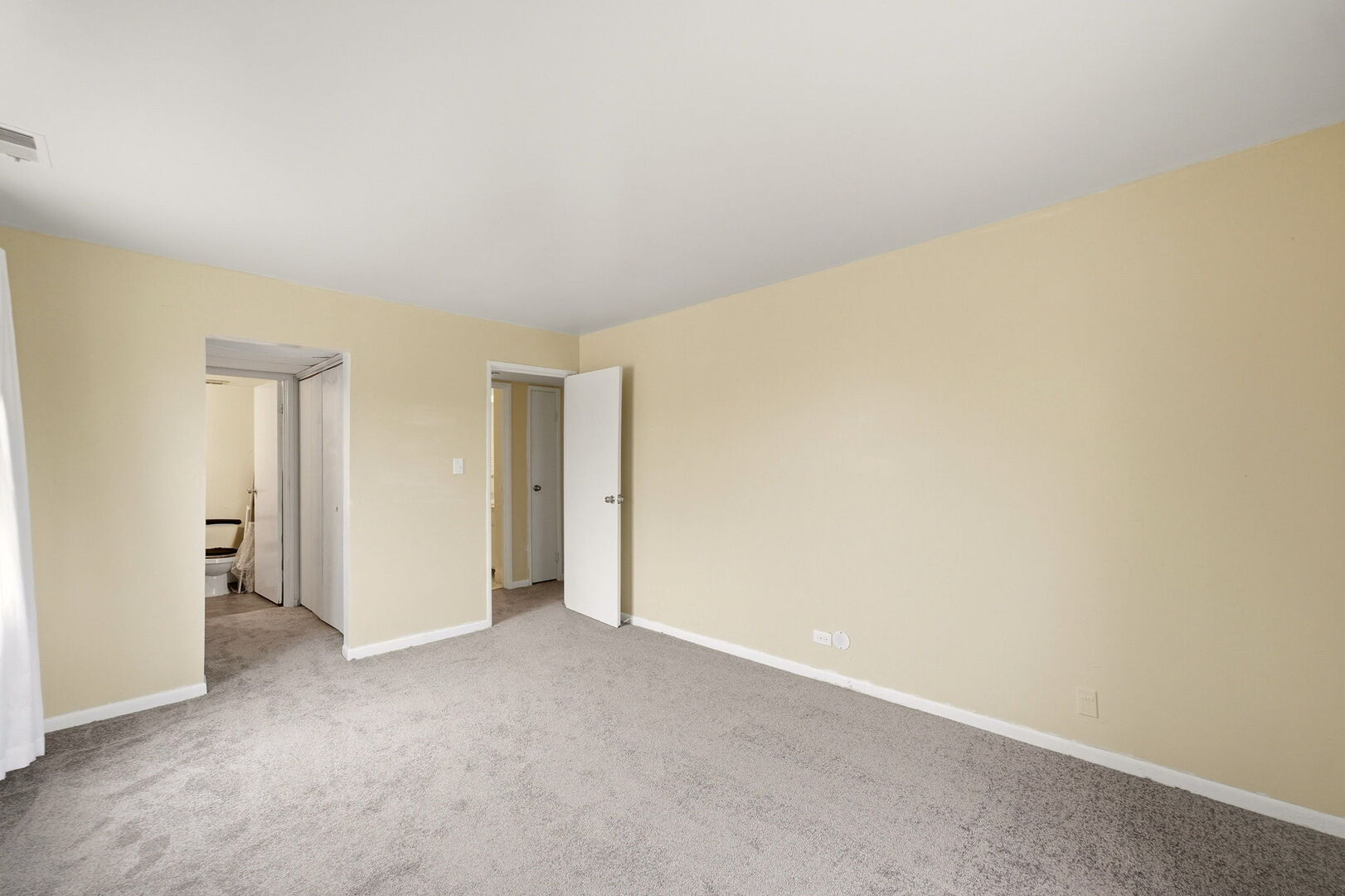 820 Elder Road 202 Property Photo 7