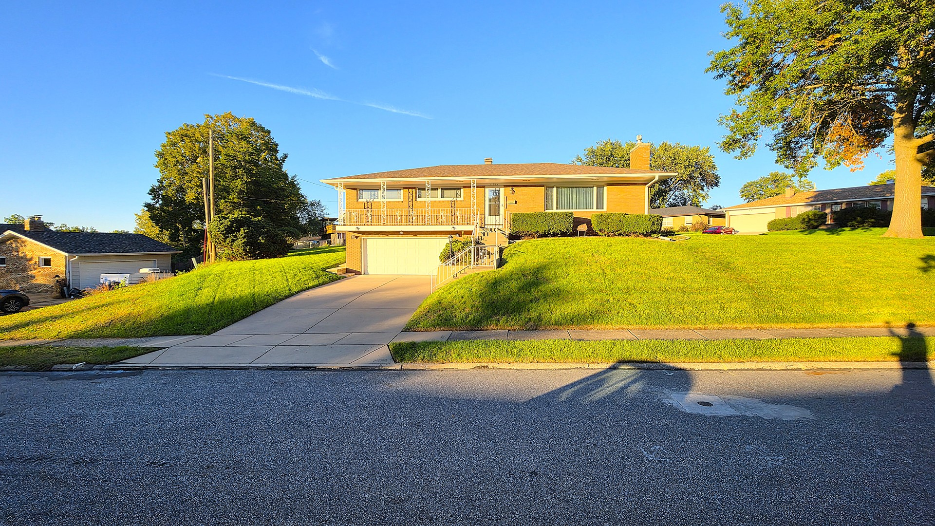 2214 W Hayes Street Property Photo 32