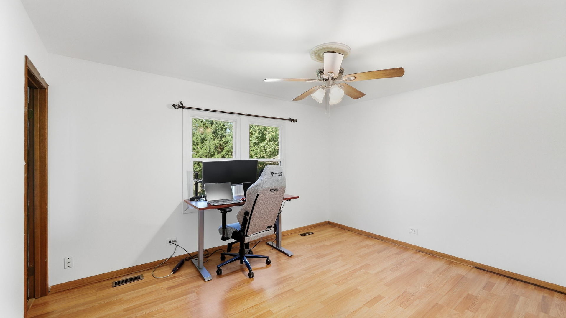 12775891 Property Photo 18