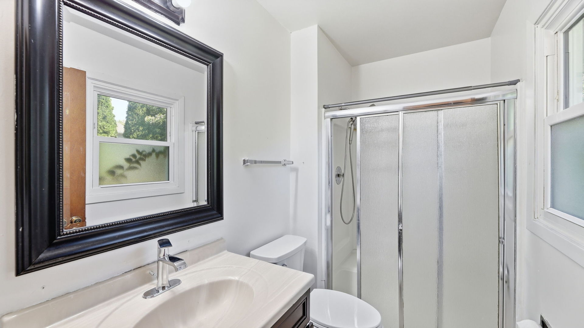12775891 Property Photo 23