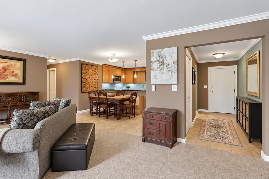 201 Thames Parkway 3a Property Photo 6