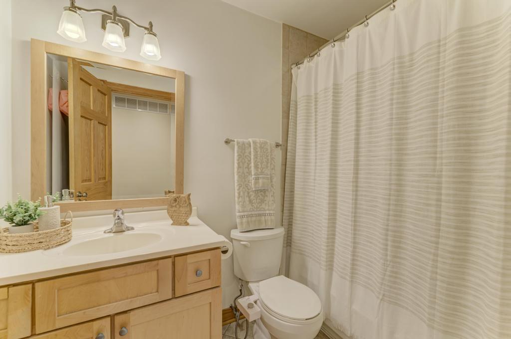 5522 Barclay Court Property Photo 19
