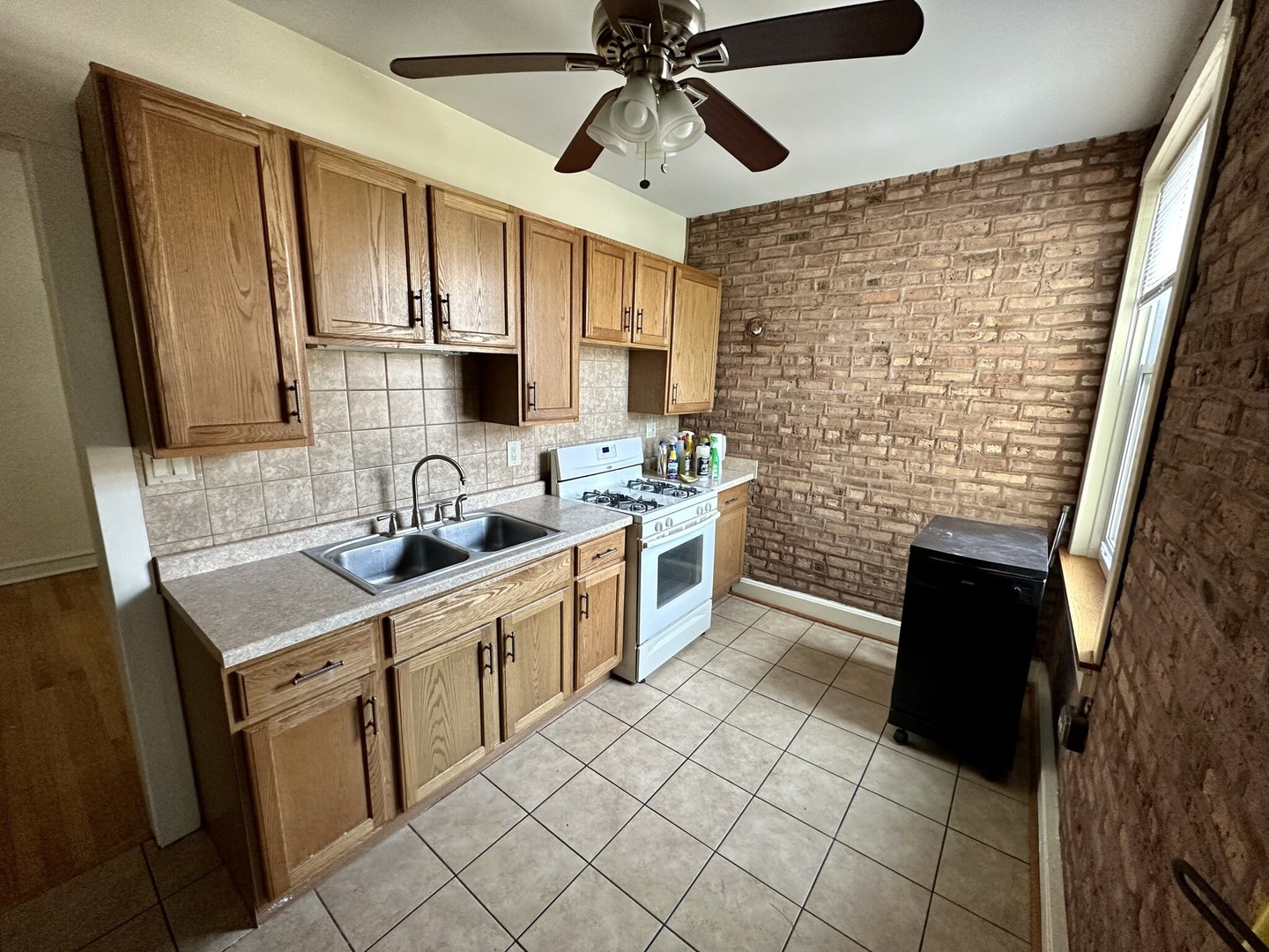 6631 N Glenwood Avenue 1n Property Photo 14