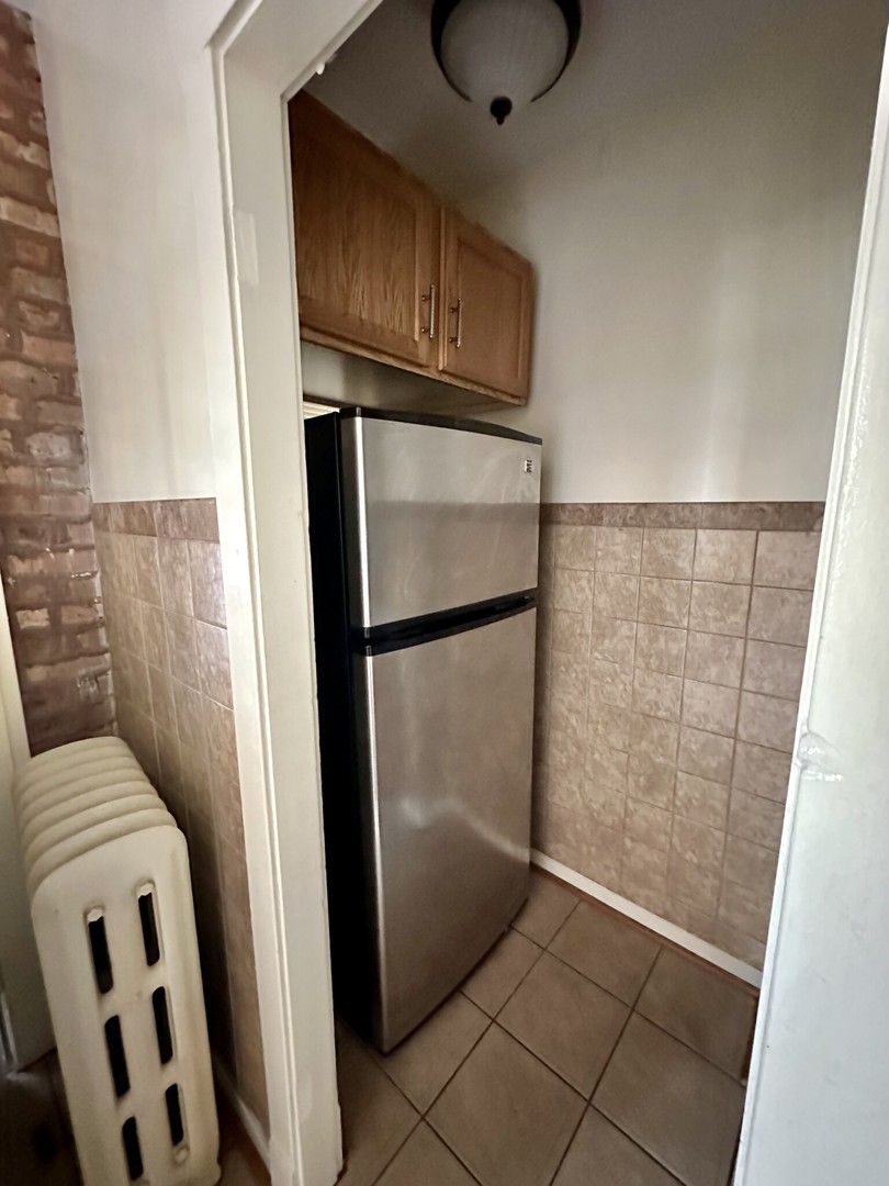 6631 N Glenwood Avenue 1n Property Photo 15