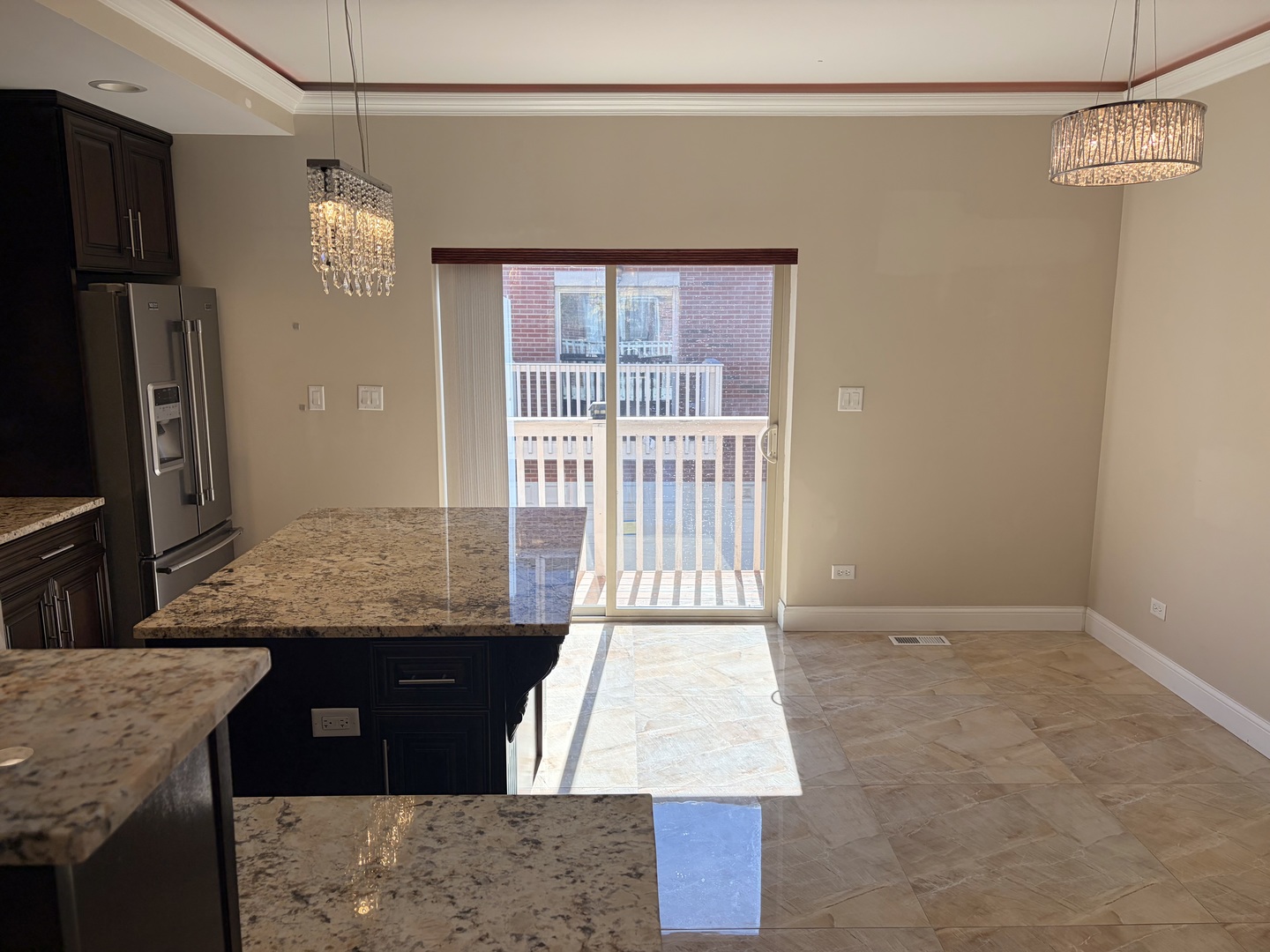 3505 S Parnell Avenue B Property Photo 7