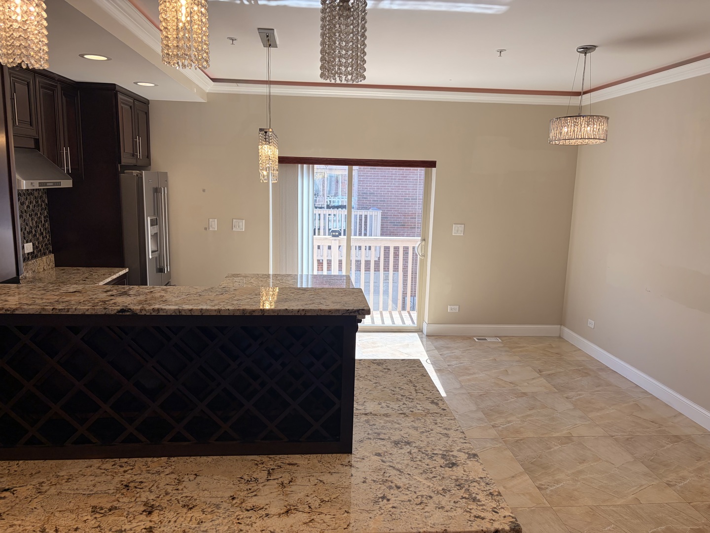 3505 S Parnell Avenue B Property Photo 9