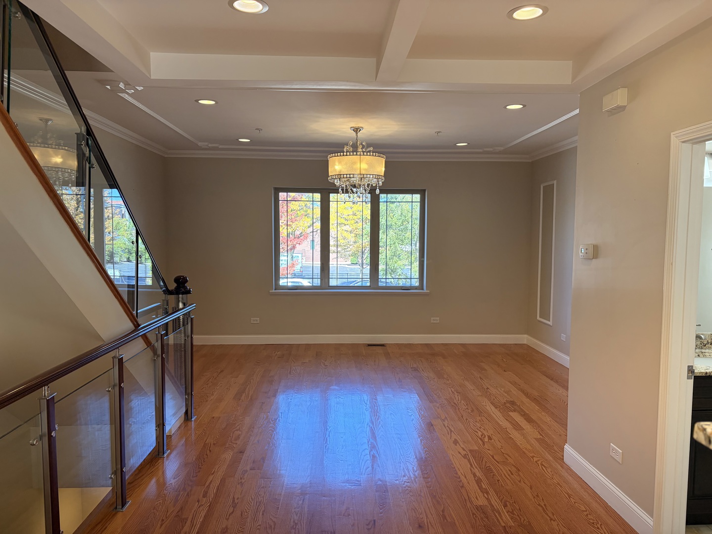 3505 S Parnell Avenue B Property Photo 12