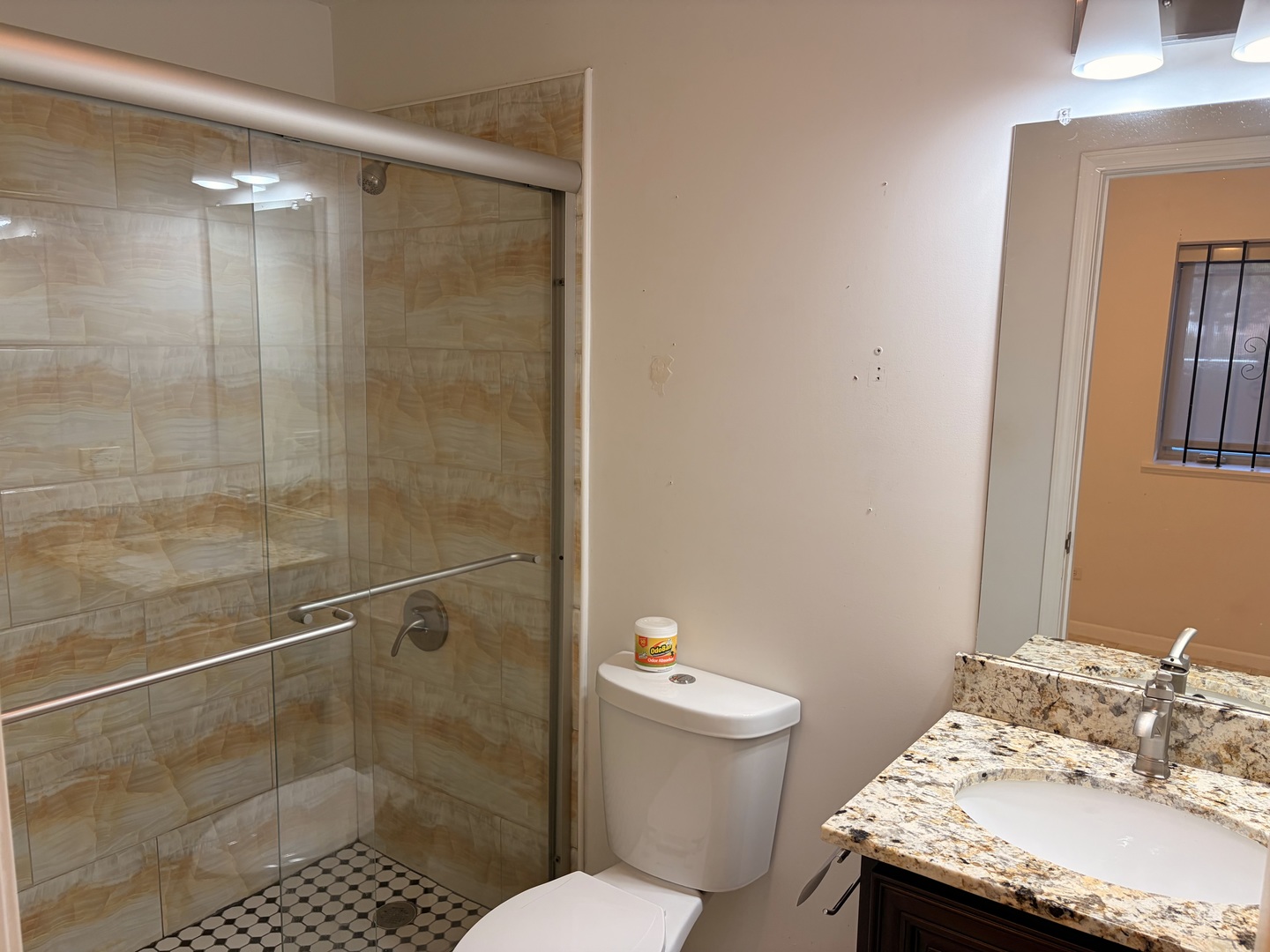 3505 S Parnell Avenue B Property Photo 24