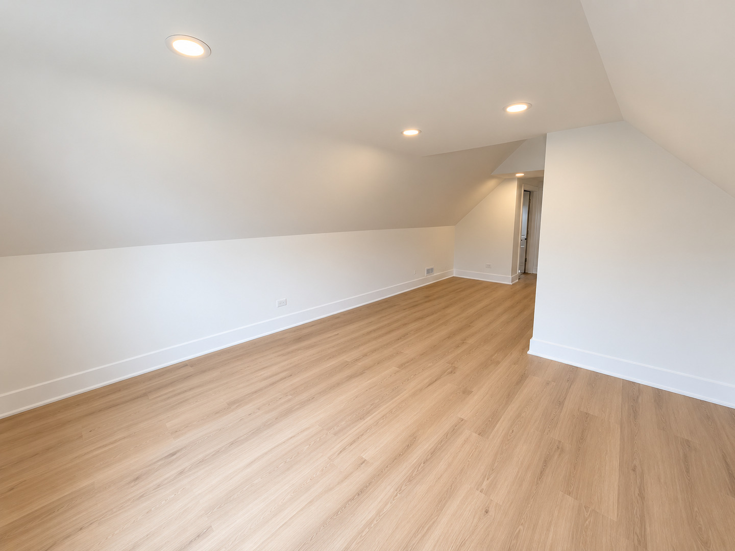8332 S Oglesby Avenue Property Photo 22