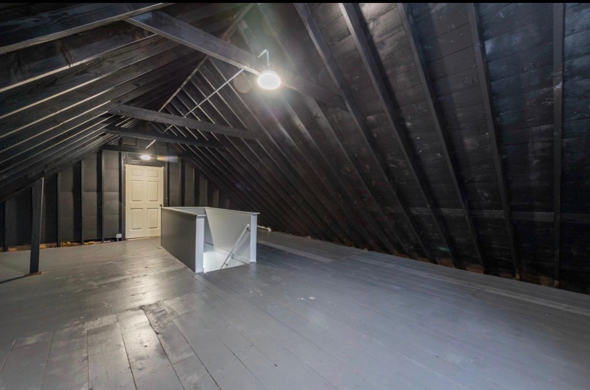 1414 Yale Avenue Property Photo 20