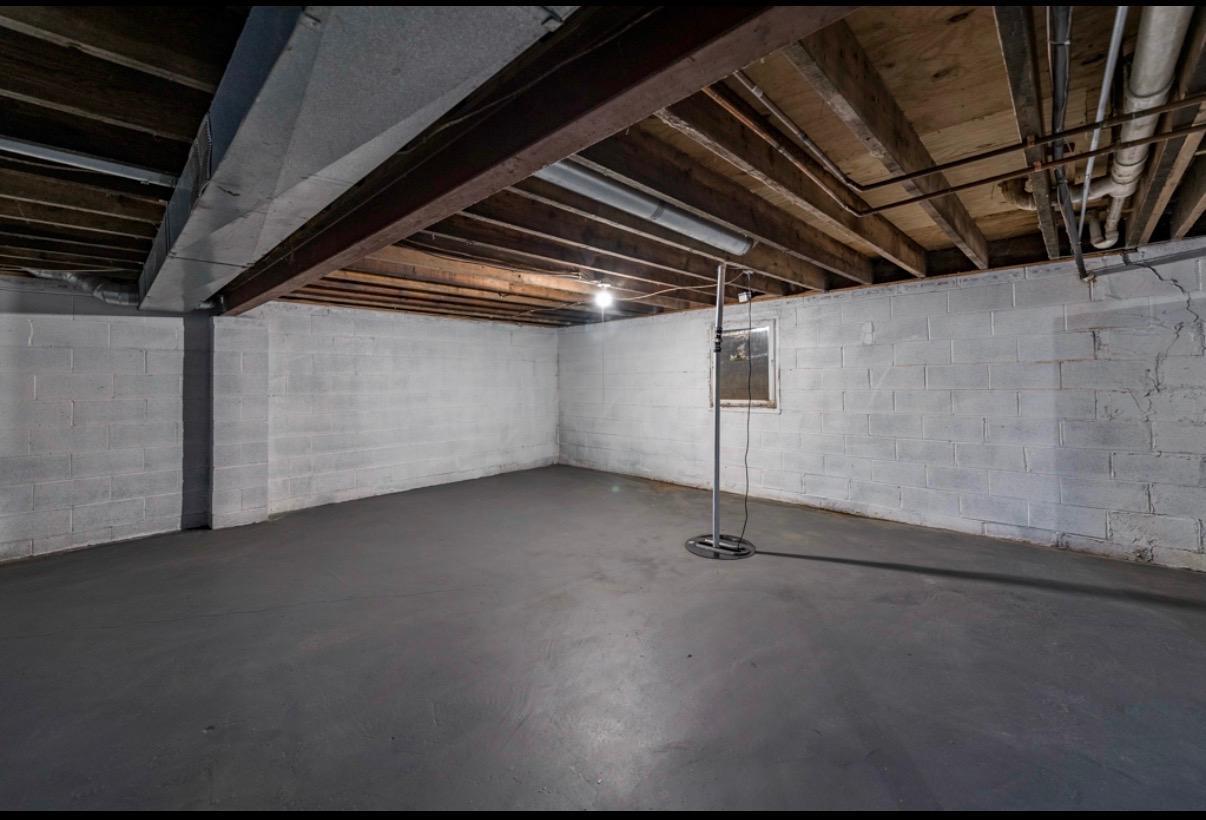 1414 Yale Avenue Property Photo 21