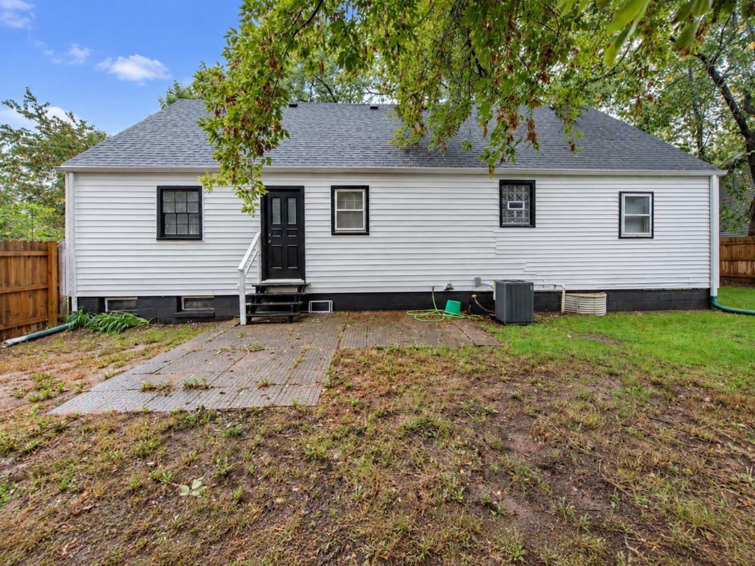 1414 Yale Avenue Property Photo 26