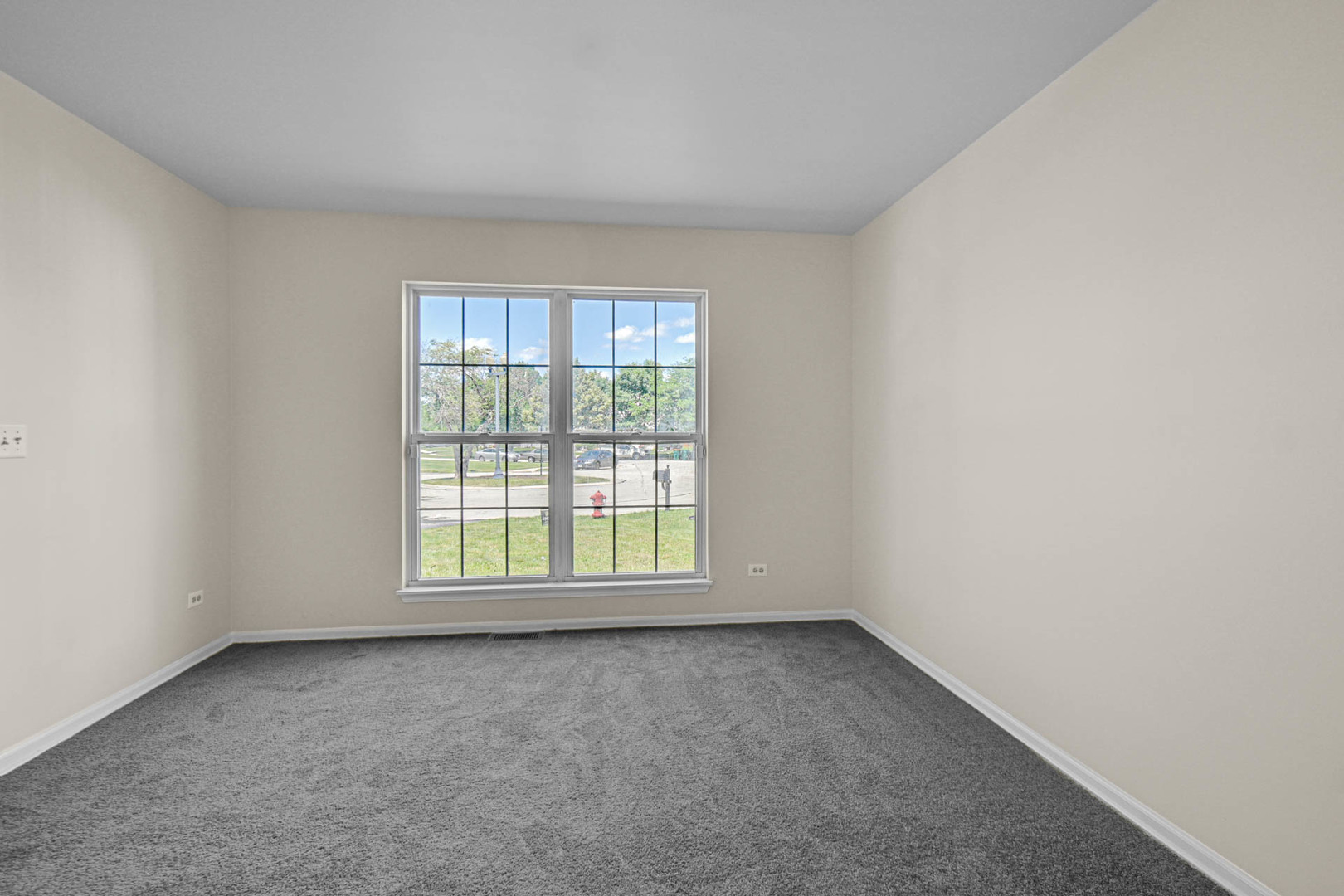 1853 Lake Shore Court Property Photo 8