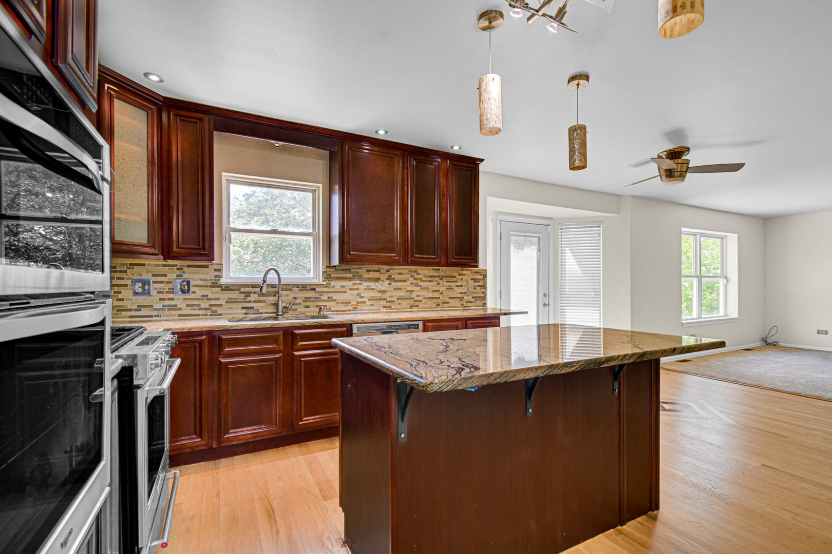 1853 Lake Shore Court Property Photo 9