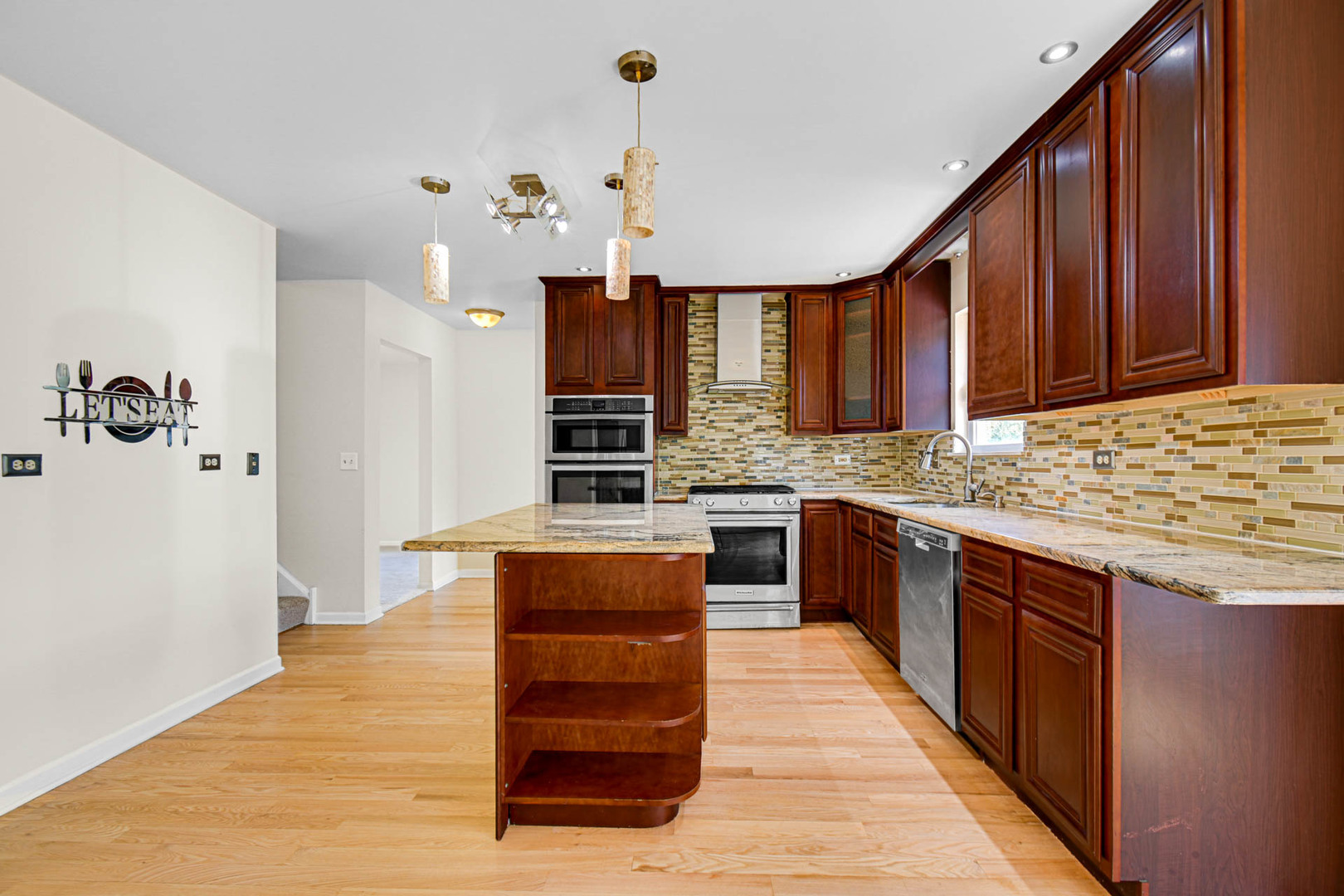 1853 Lake Shore Court Property Photo 11