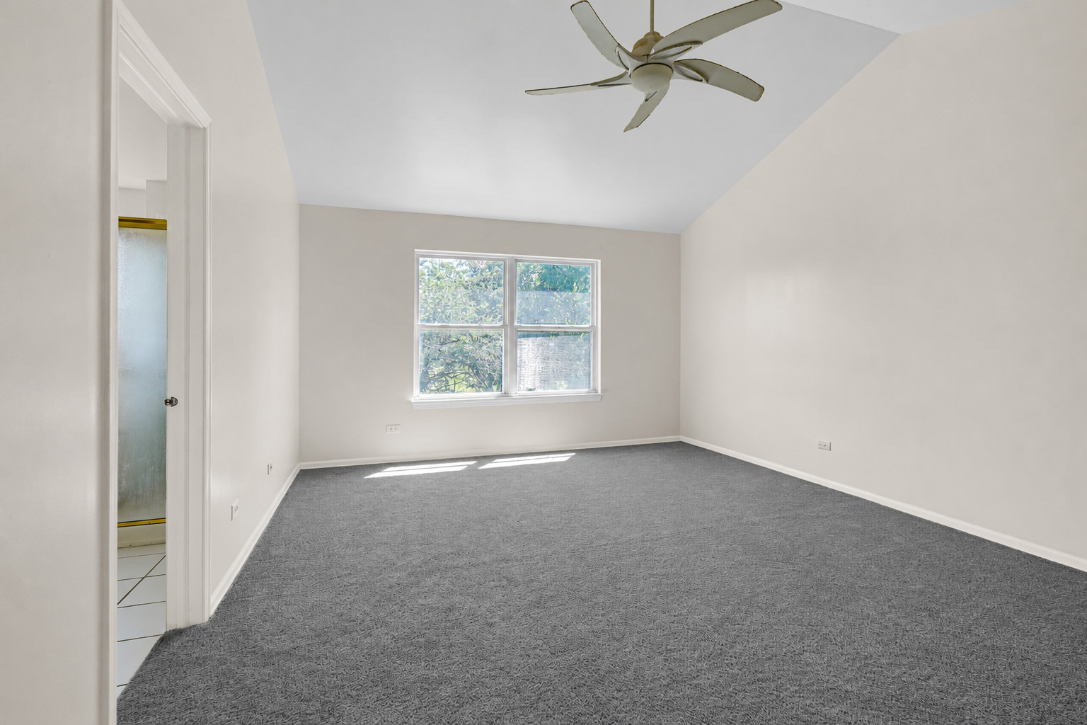 1853 Lake Shore Court Property Photo 12
