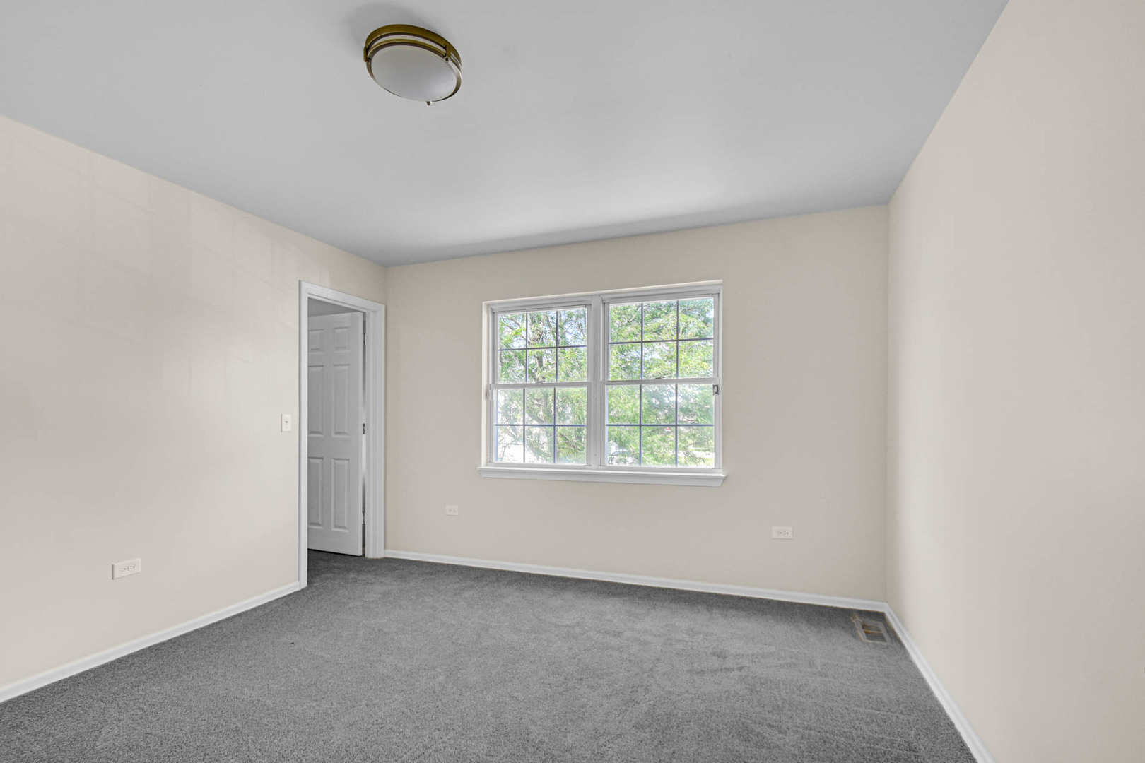 1853 Lake Shore Court Property Photo 15