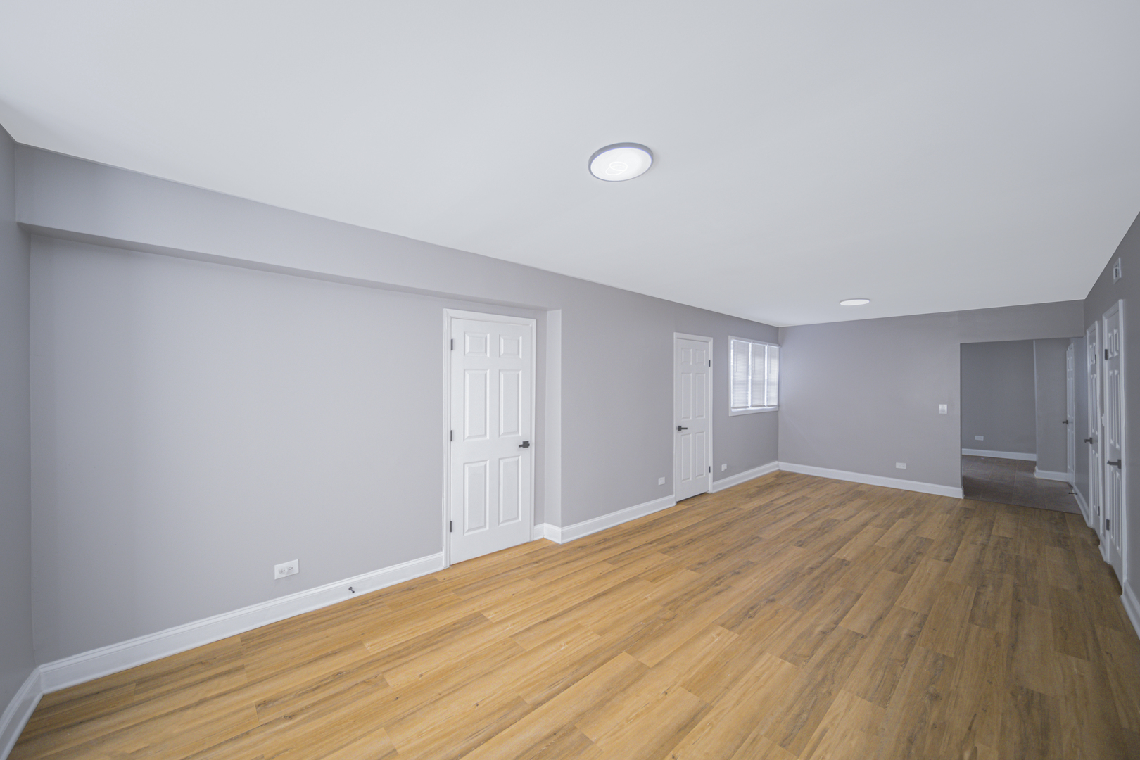6438 S Saint Lawrence Avenue Property Photo 9