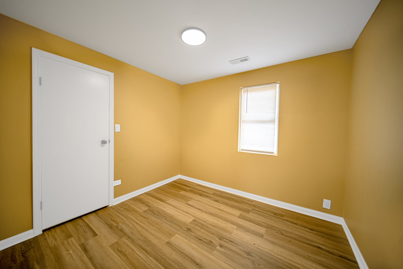 6438 S Saint Lawrence Avenue Property Photo 26