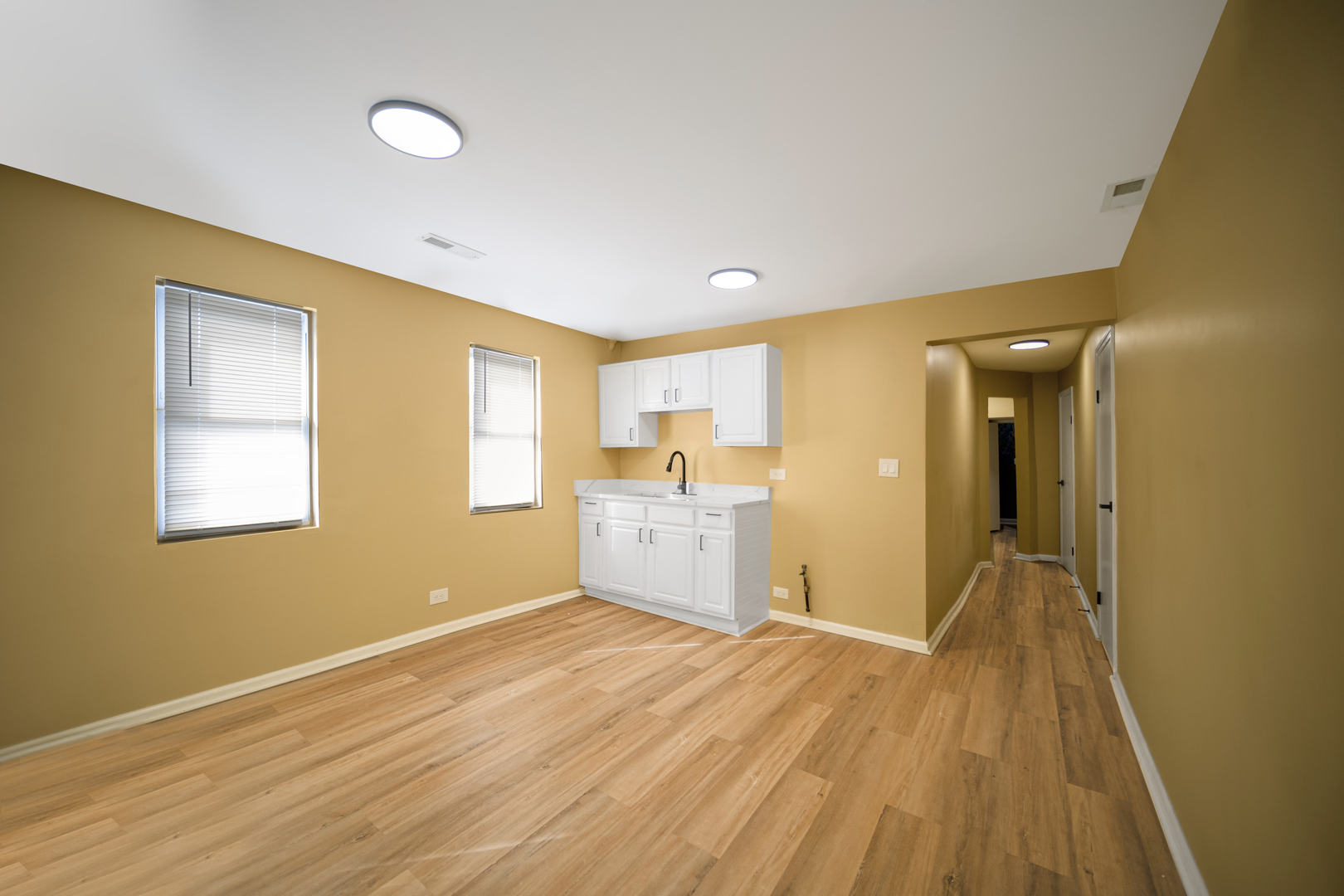 6438 S Saint Lawrence Avenue Property Photo 33