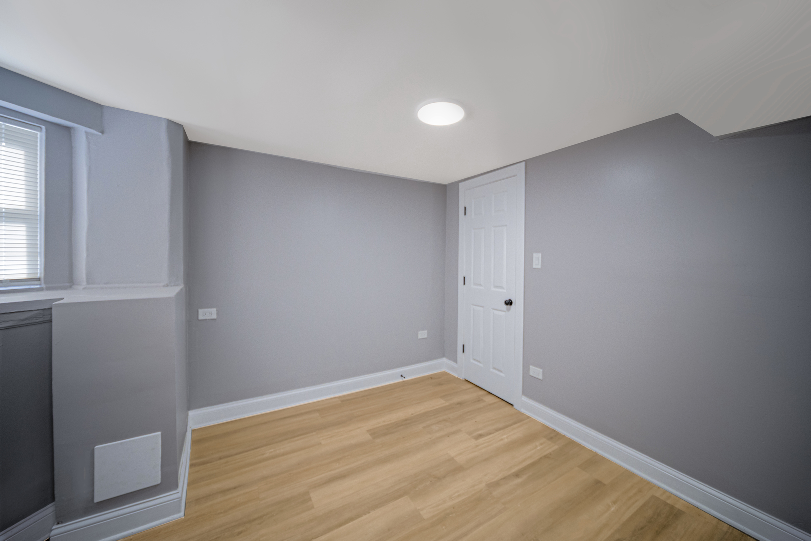 6438 S Saint Lawrence Avenue Property Photo 38