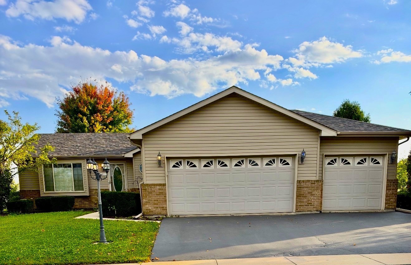 6810 Hadrian Drive Property Photo 1