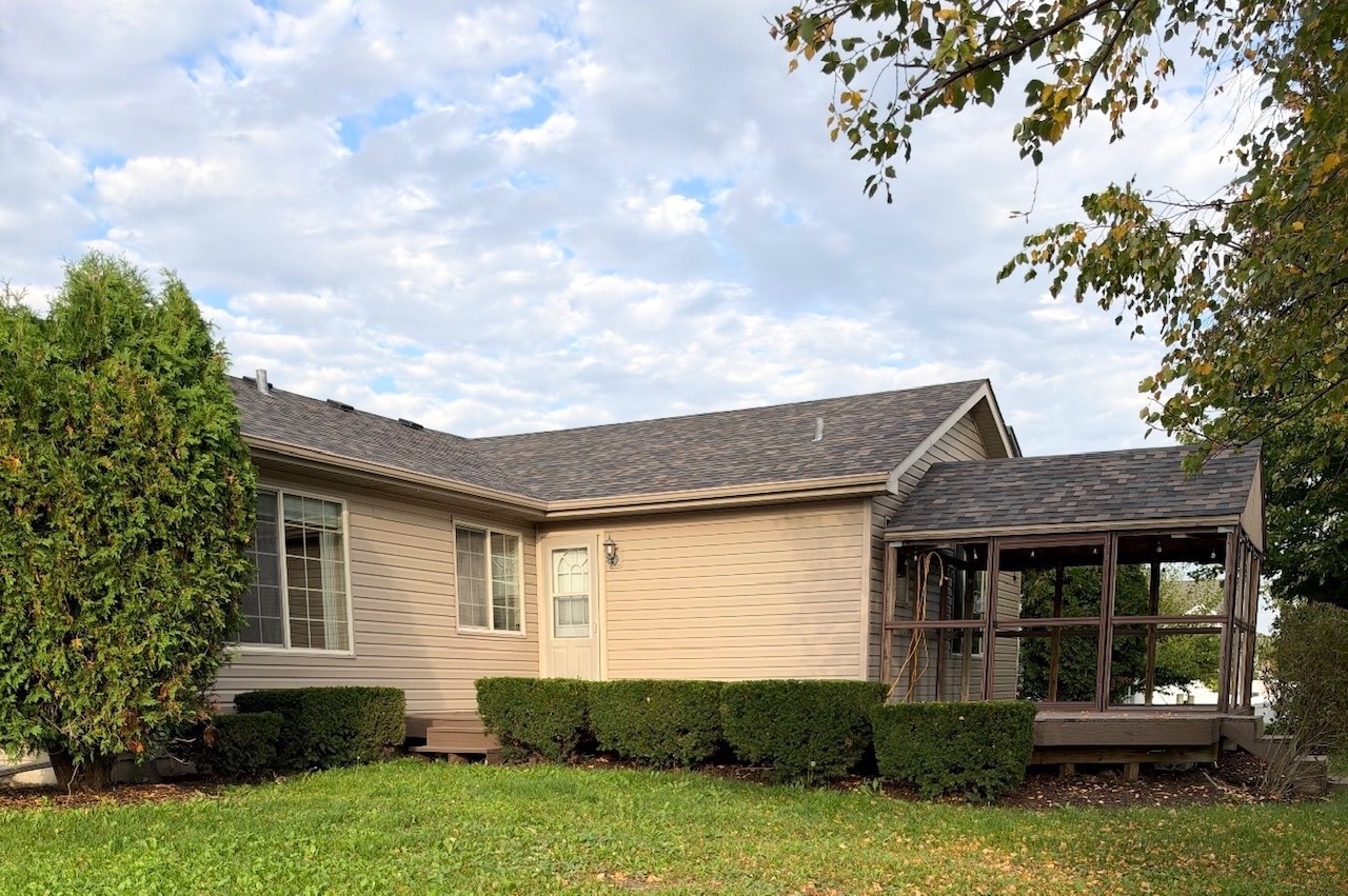 6810 Hadrian Drive Property Photo 12