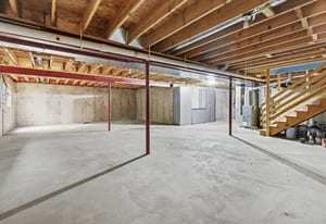 6810 Hadrian Drive Property Photo 13