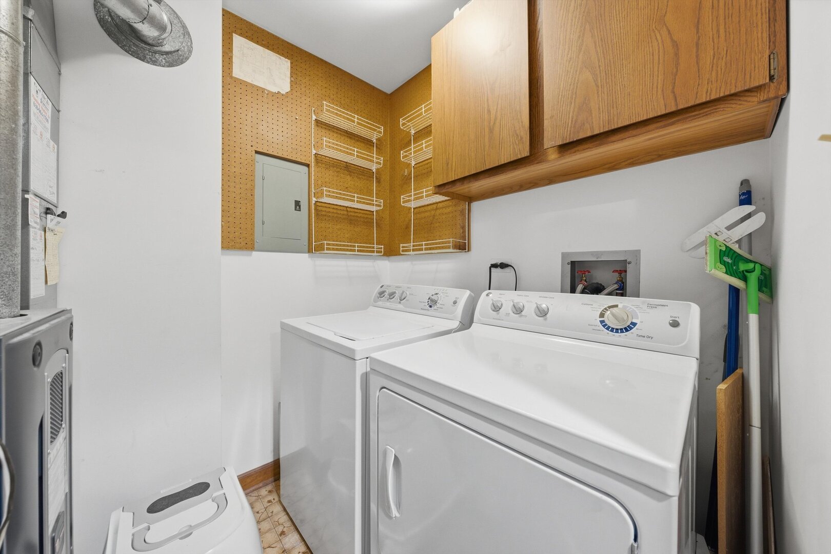 20 Sauk Trail 4 Property Photo 10