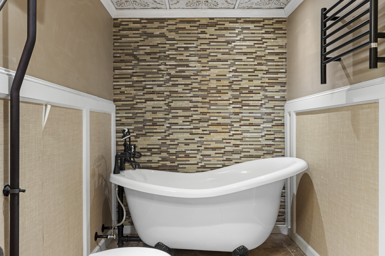 14949 Saunders Road Property Photo 46