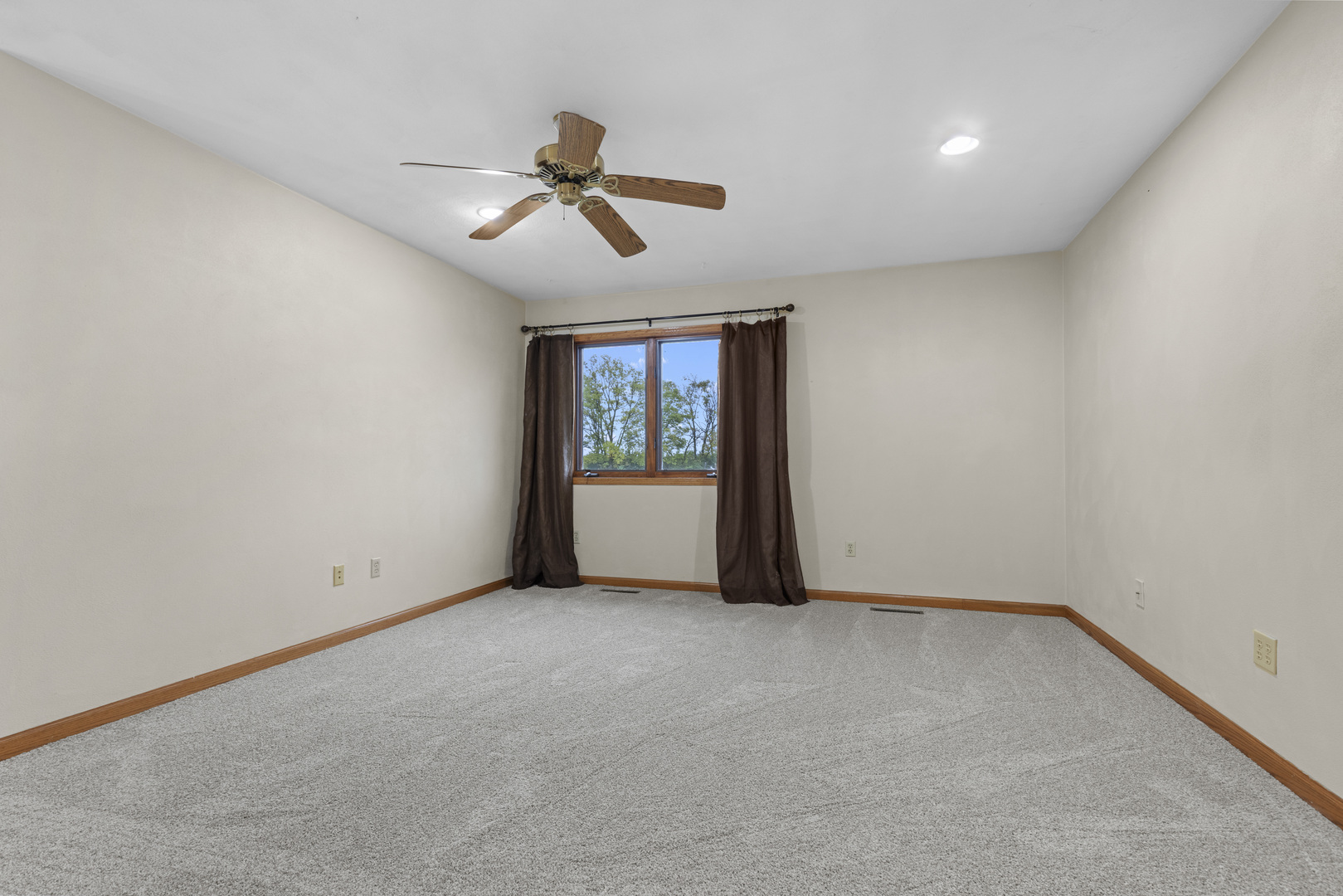 14949 Saunders Road Property Photo 54