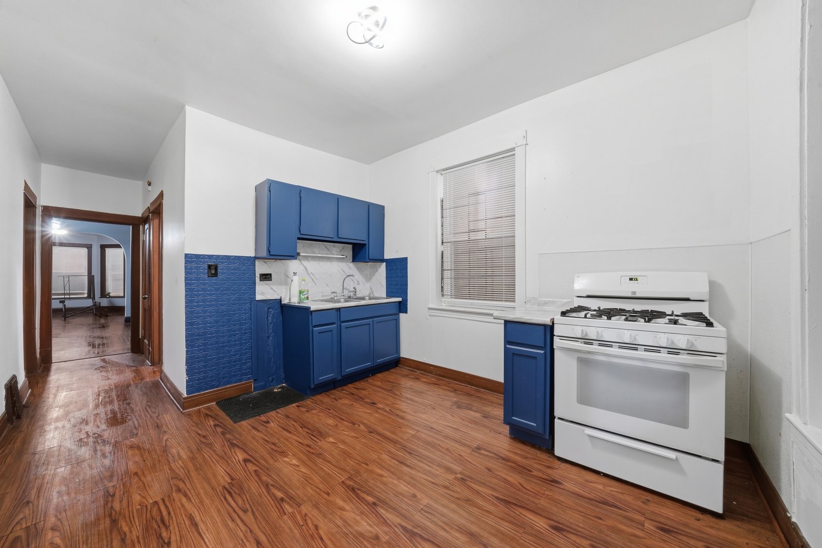 3318 W Flournoy Street Property Photo 2