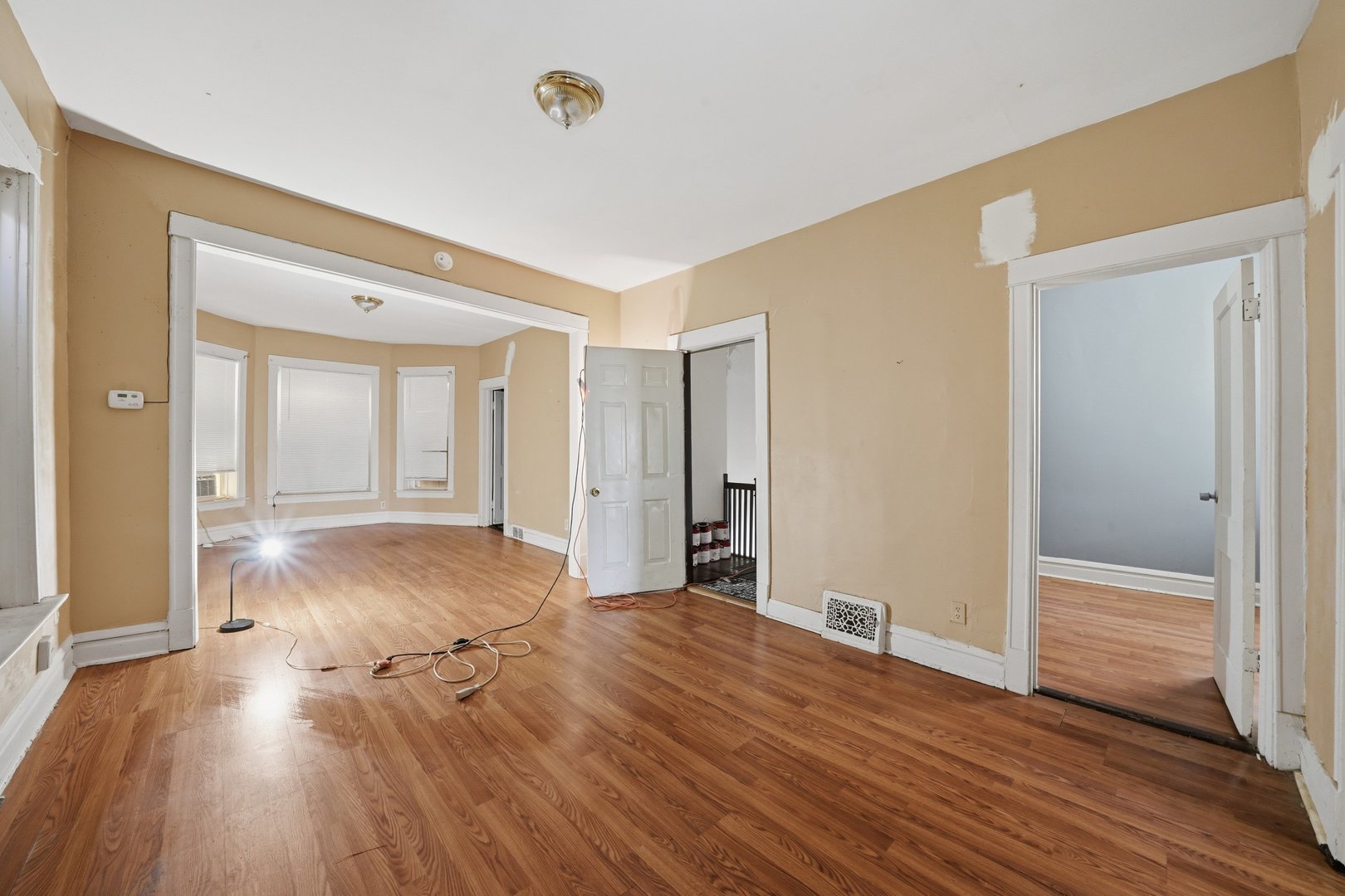 3318 W Flournoy Street Property Photo 8