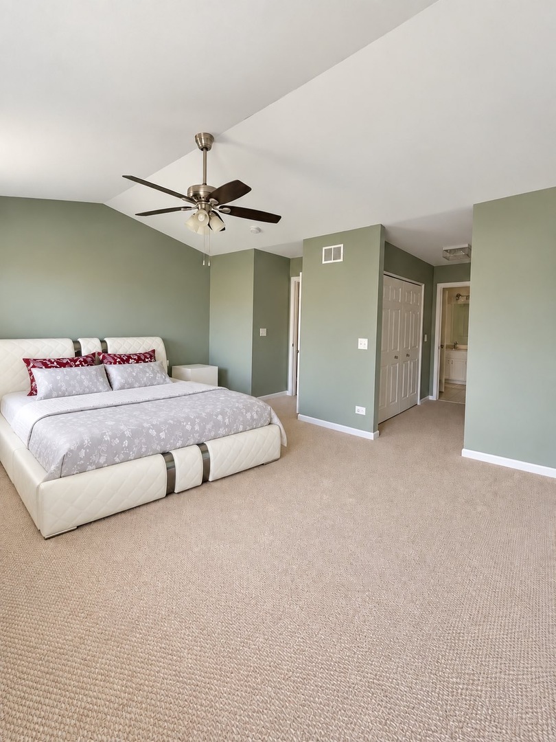 1121 Loganbury Court Property Photo 7