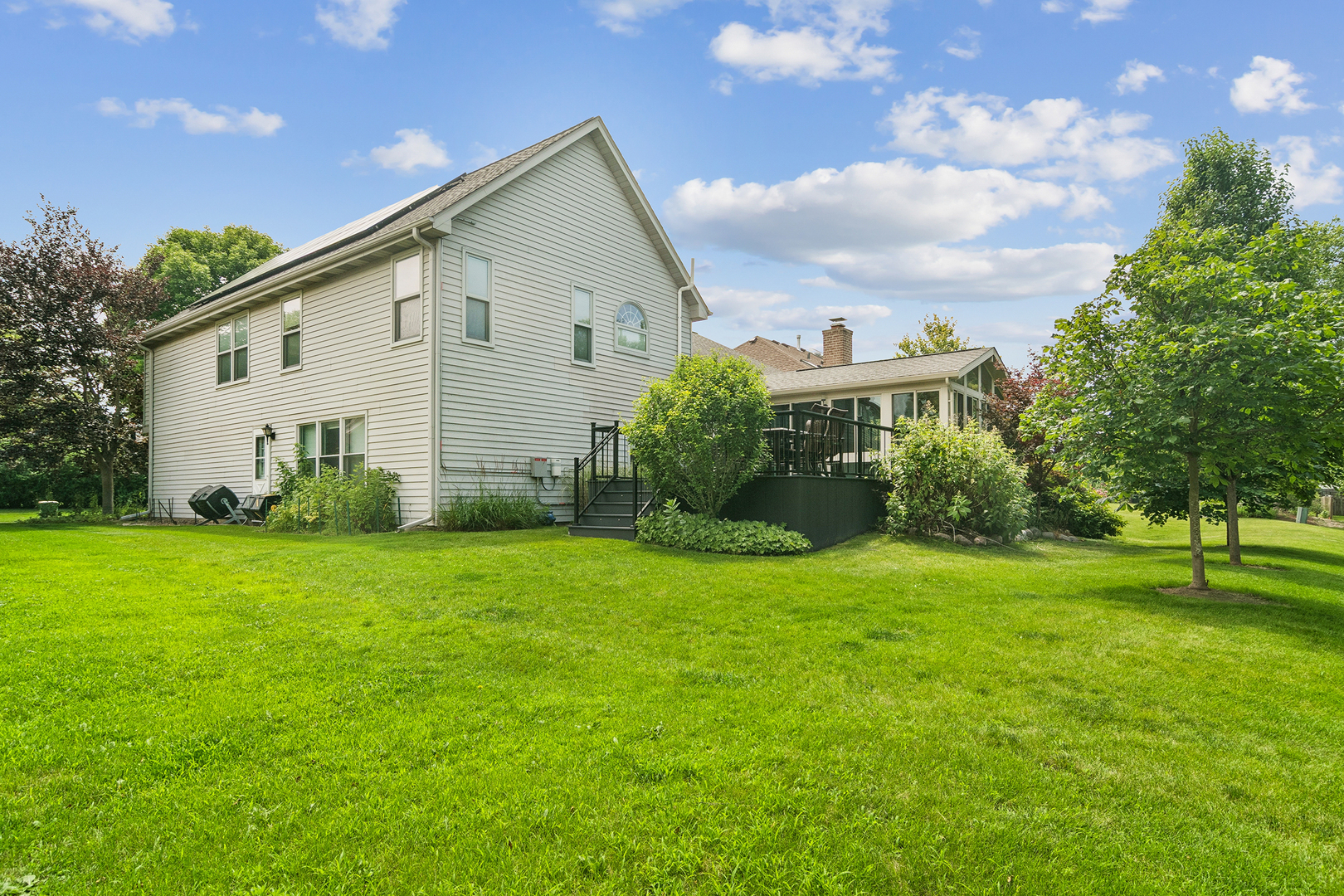 467 Thorndale Drive Property Photo 39