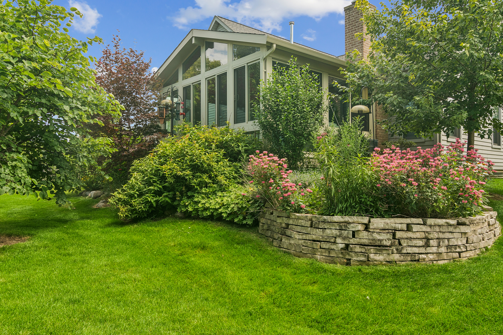 467 Thorndale Drive Property Photo 41