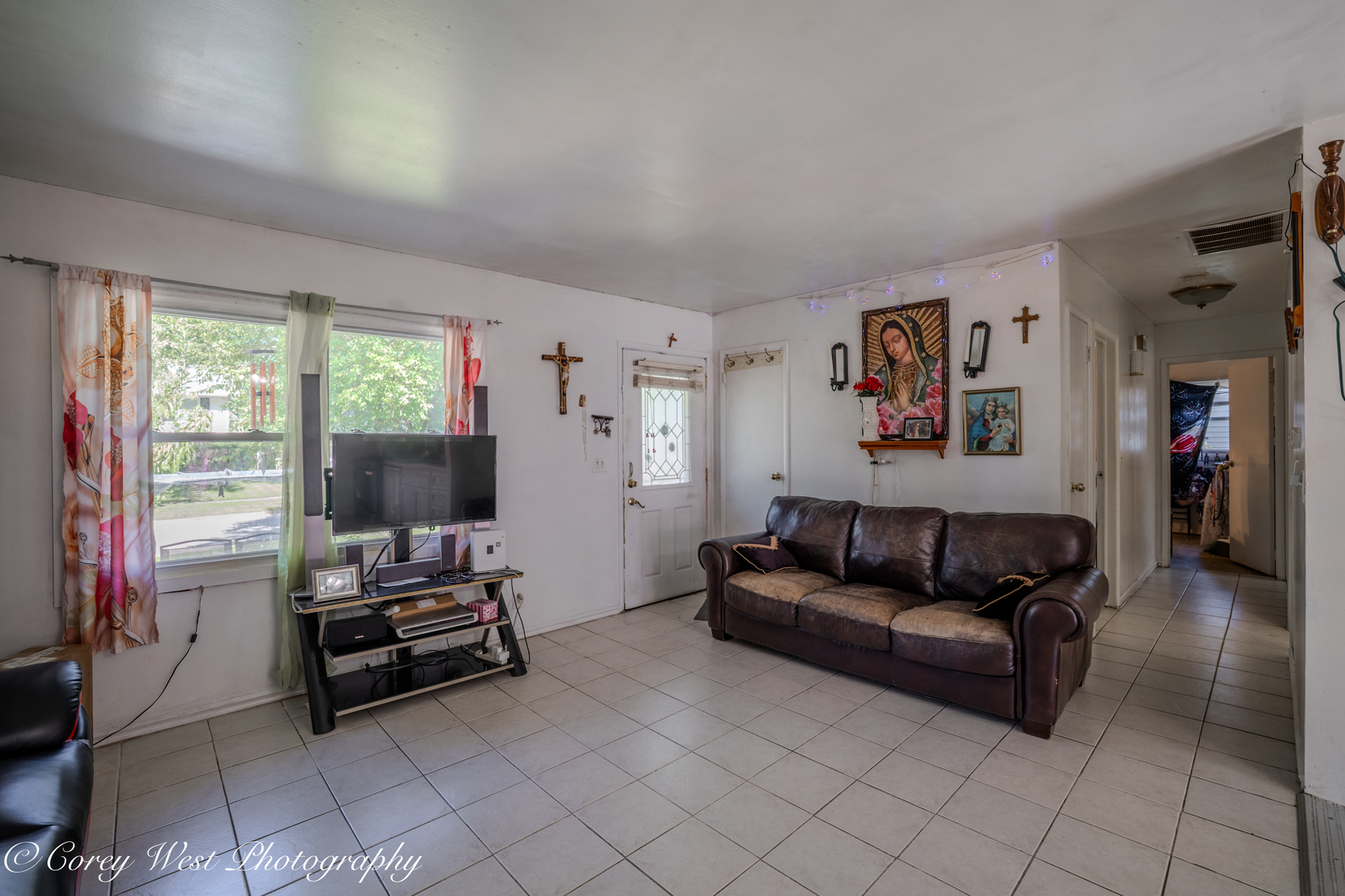 806 N Stowell Avenue Property Photo 7