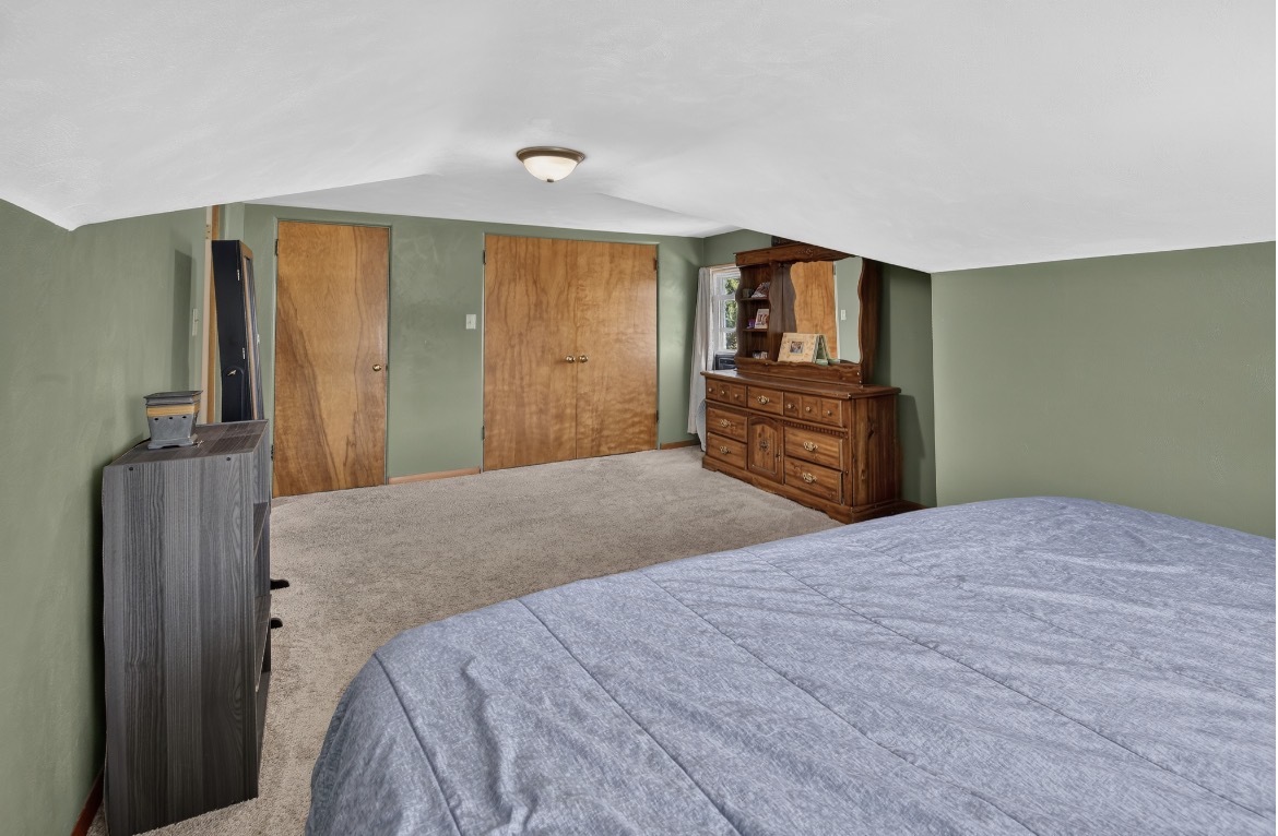 201 N Bennett Street Property Photo 18