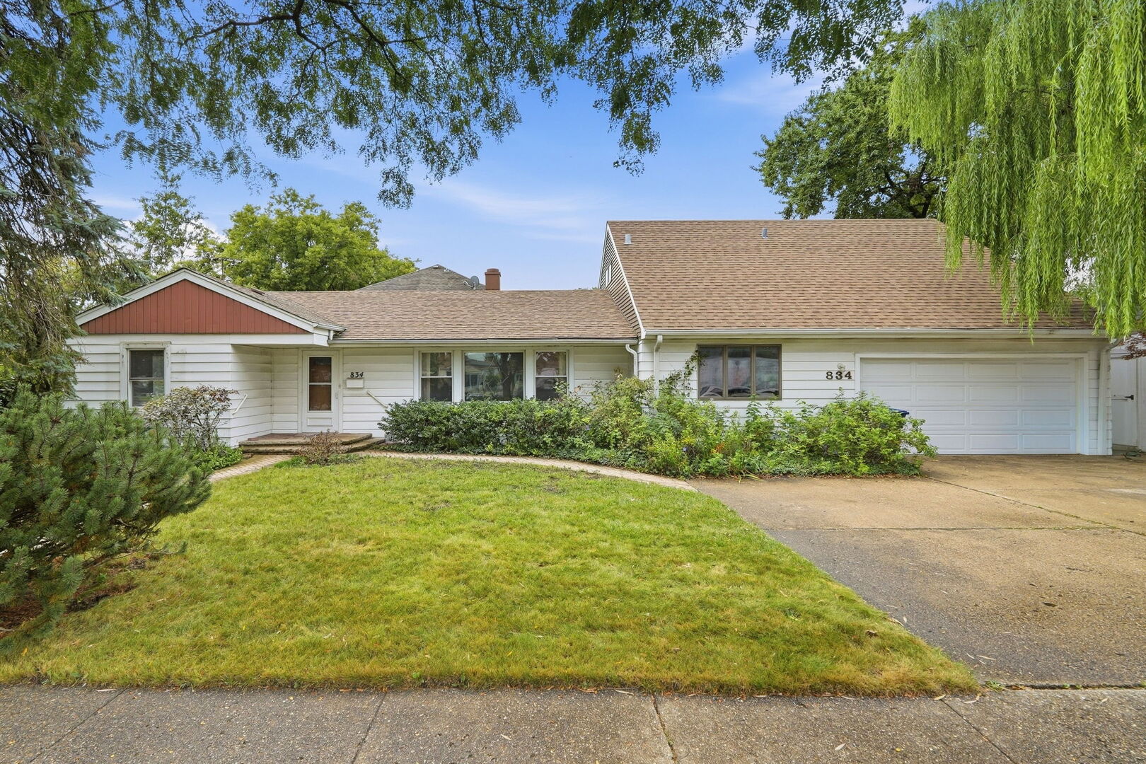 834 S Wolf Road Property Photo 1