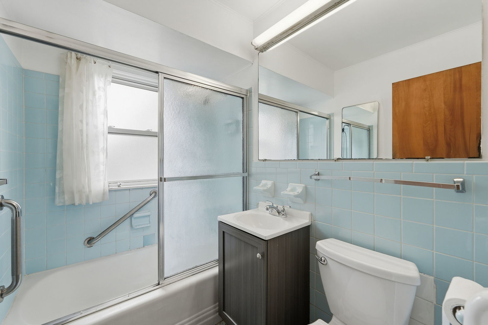 834 S Wolf Road Property Photo 22