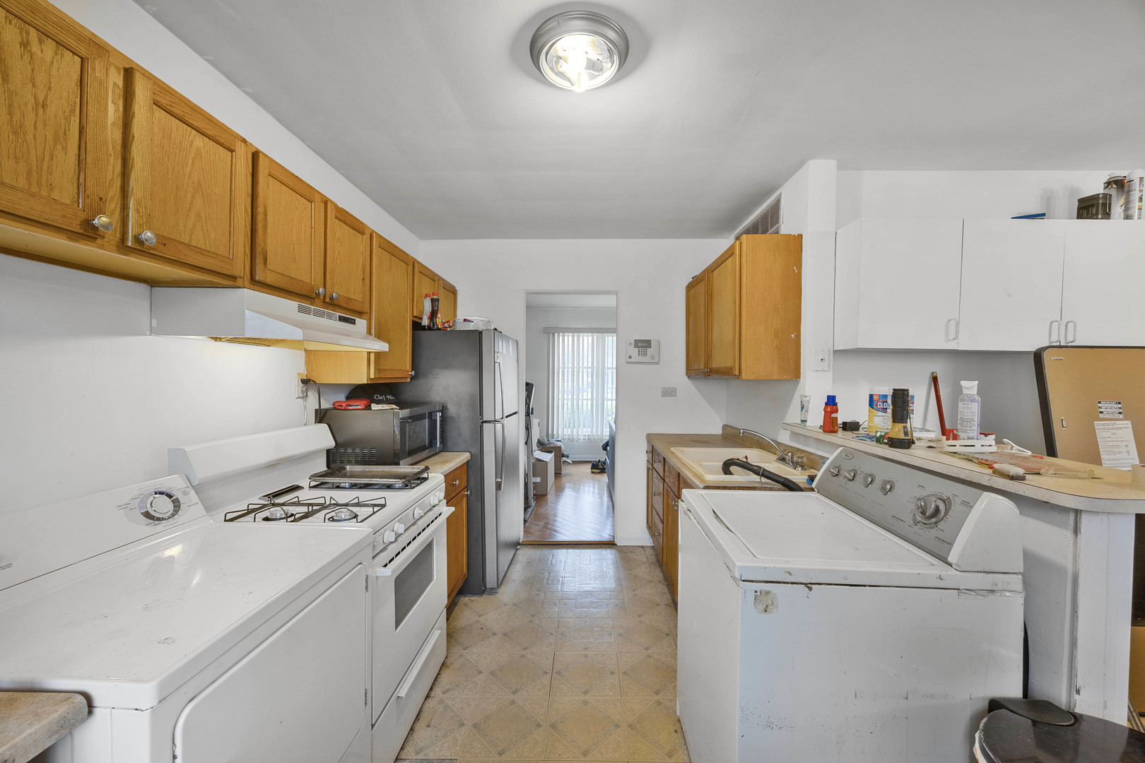 17223 Burnham Avenue Property Photo 4