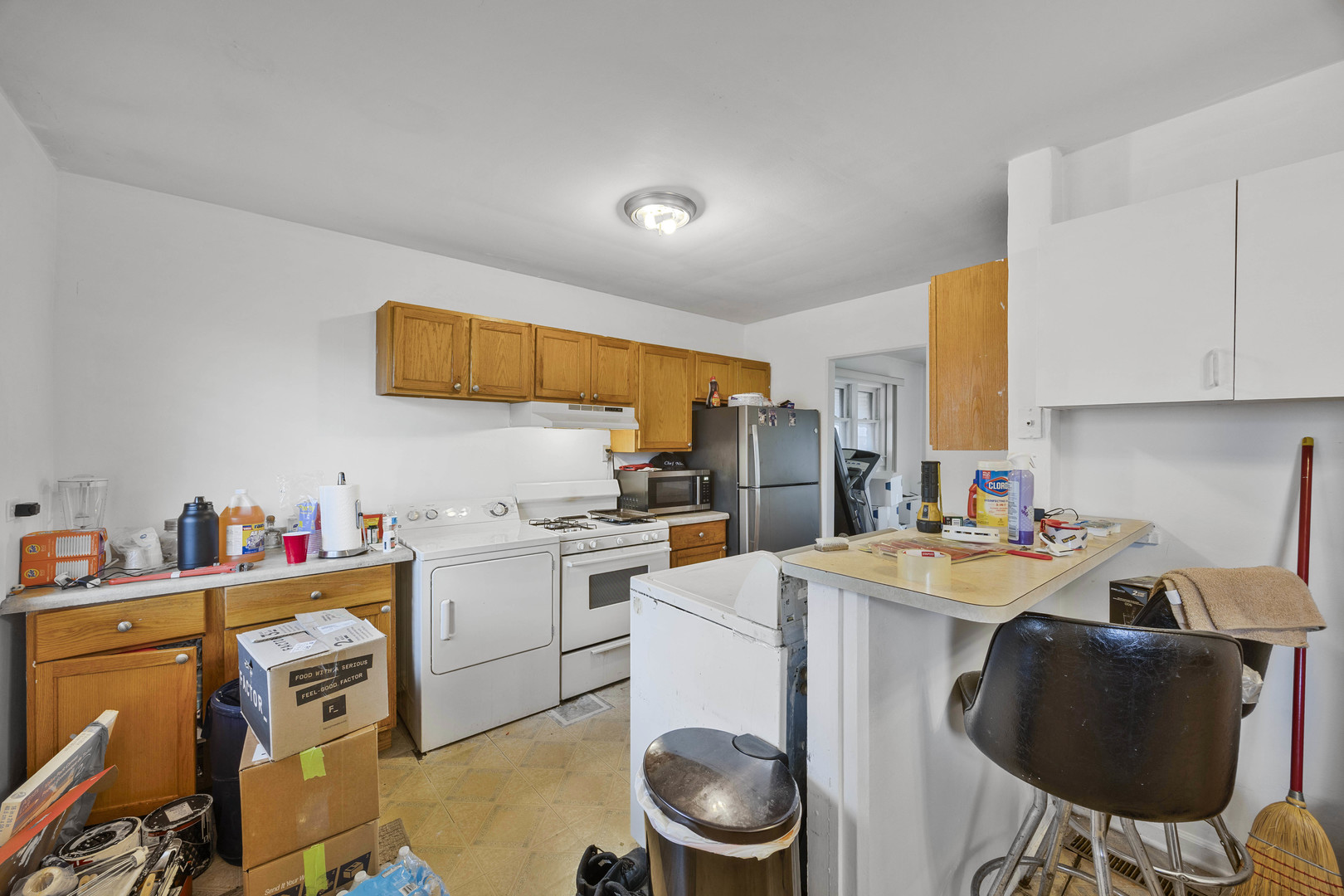 17223 Burnham Avenue Property Photo 5