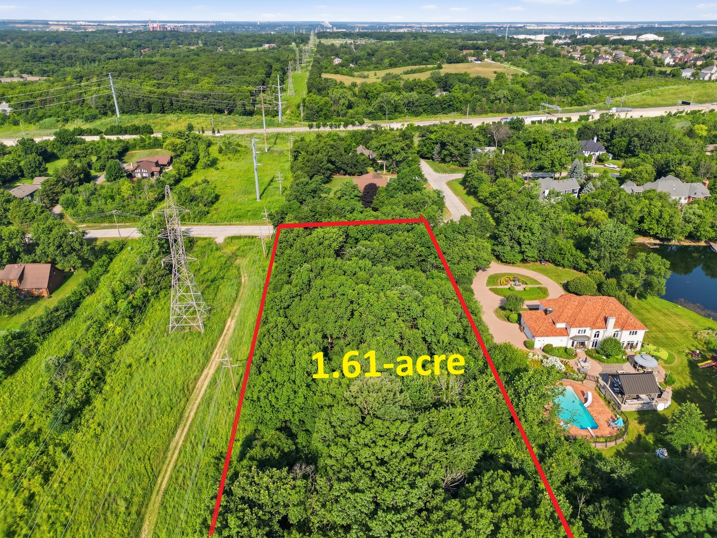 1365 Gordon Lane Property Photo 1